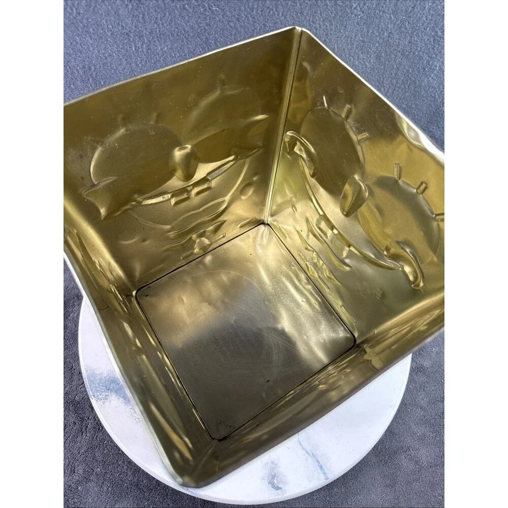 Vintage 2008 SpongeBob SquarePants Popcorn Tin Large Metal Storage Bin Decor